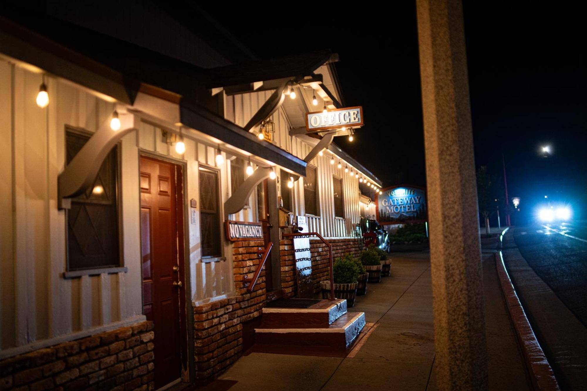 Yosemite Gateway Motel *