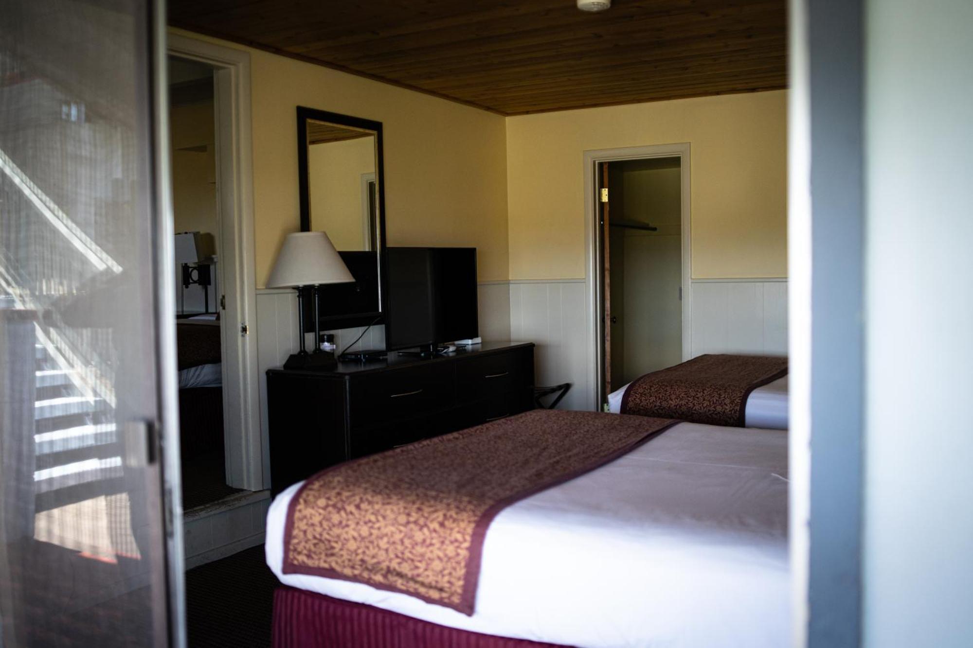 Motel Yosemite Gateway *