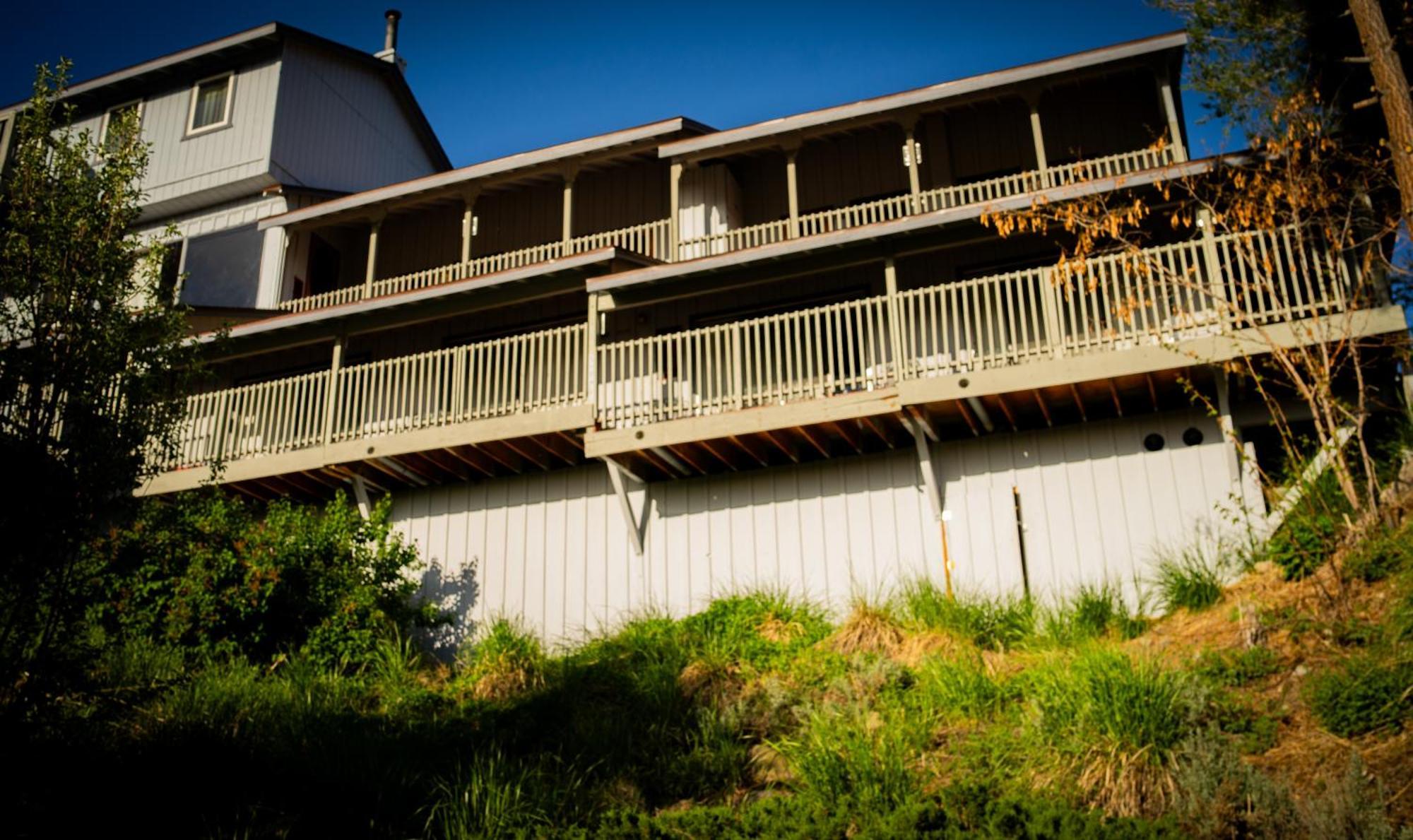 Motel Yosemite Gateway *